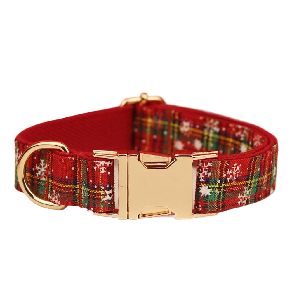 Red Background Snowflake Christmas Pet Collar Plaid Dog Rope Leash Suit Fashion Bowknot Flowers